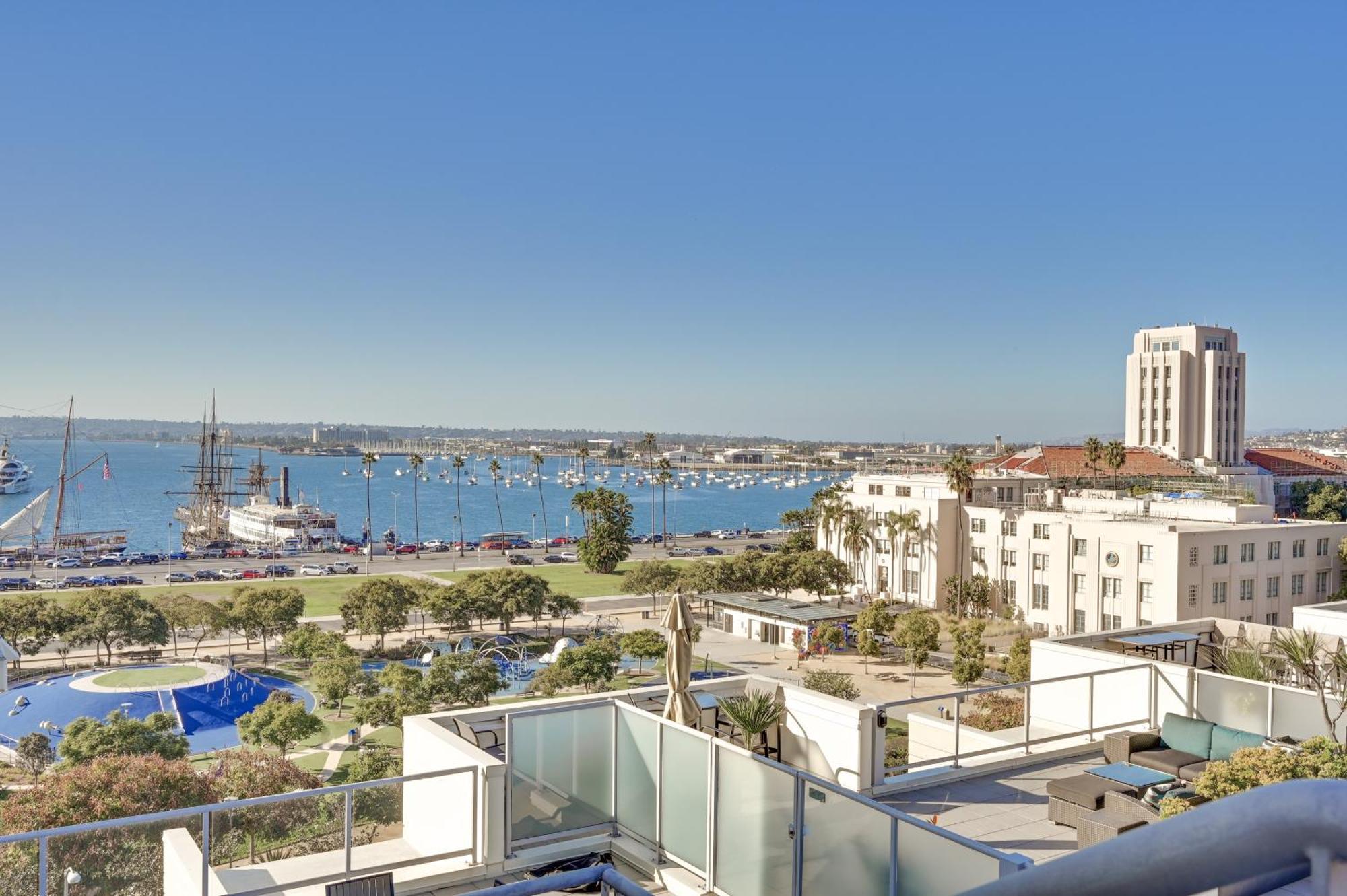 Downtown San Diego Condo With Pool And Rooftop Access Exterior photo