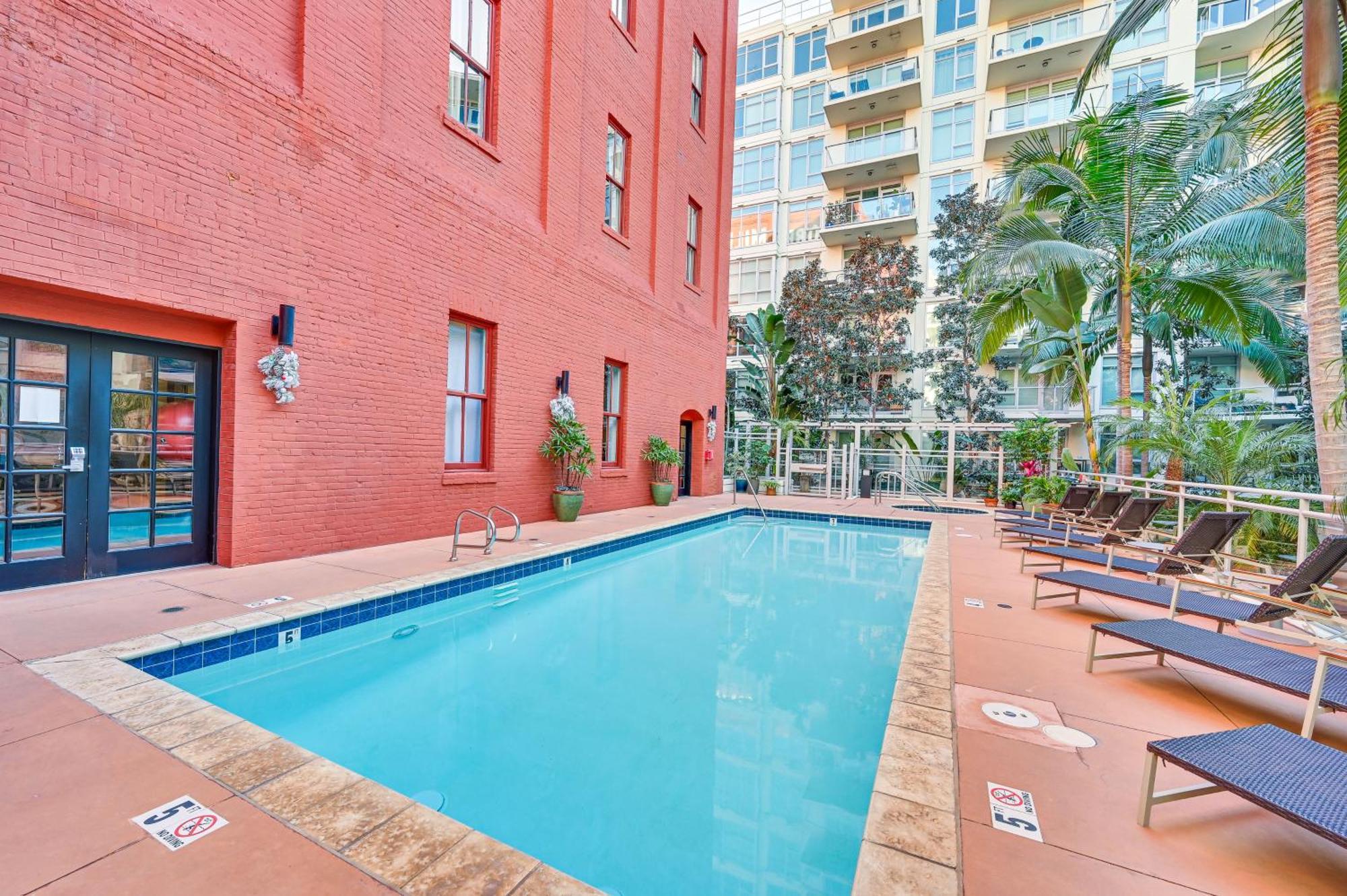 Downtown San Diego Condo With Pool And Rooftop Access Exterior photo