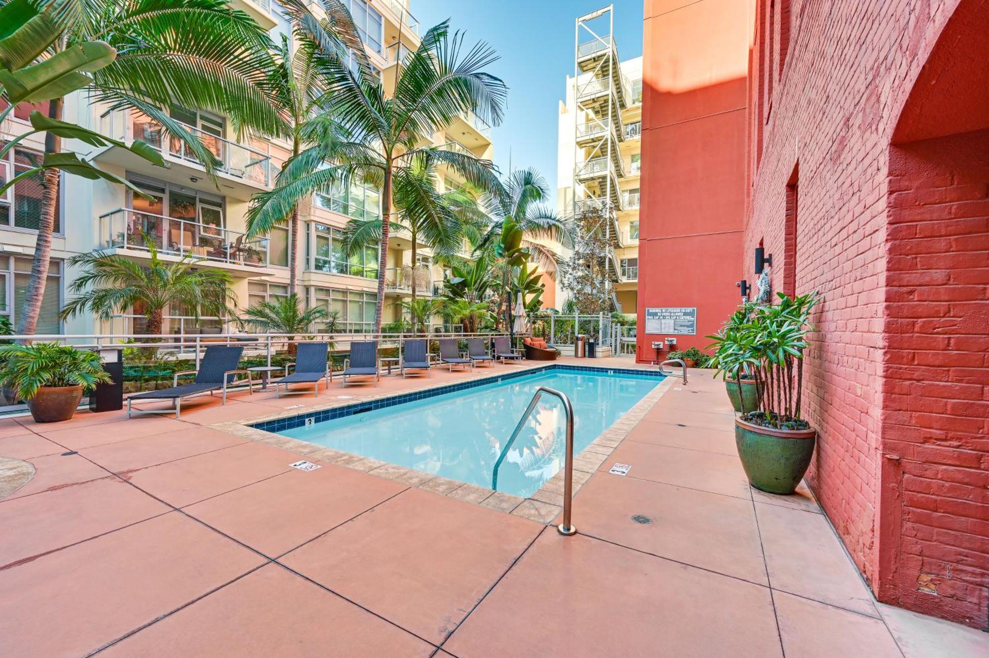 Downtown San Diego Condo With Pool And Rooftop Access Exterior photo